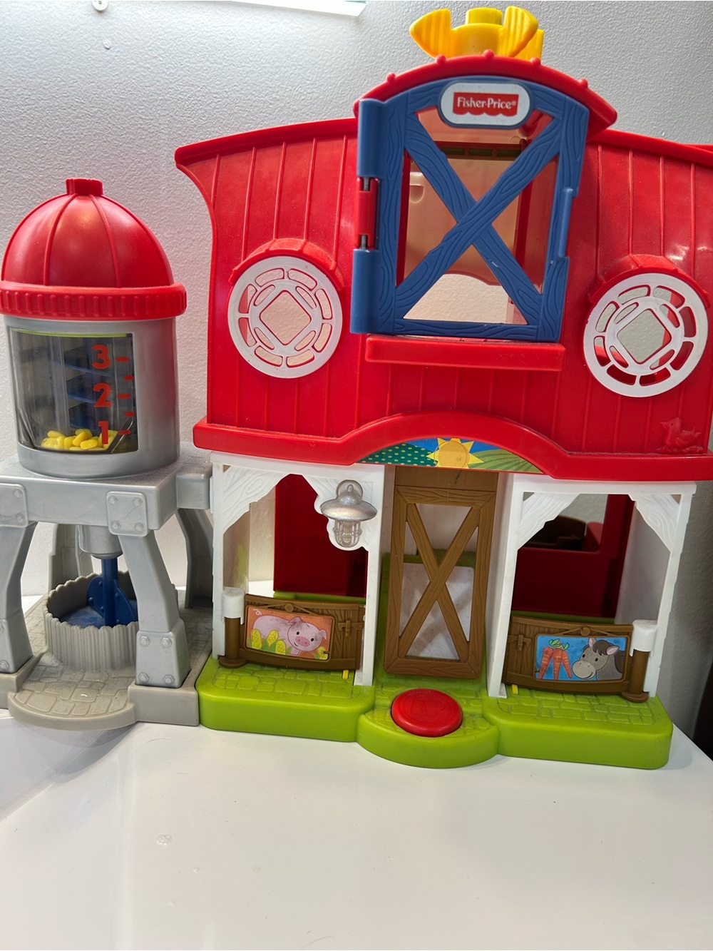Fisher-Price Farm Barn Playset • Works • No Characters